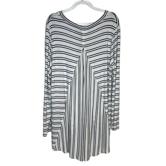 Soft Surroundings Womens Size Medium Striped Top Black White Long Sleeve Stretch - Picture 6 of 8